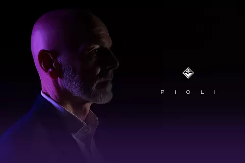 بعد رحيله عن النصر.. ستيفانو بيولي مدرباً لفيورنتينا حتى 2028